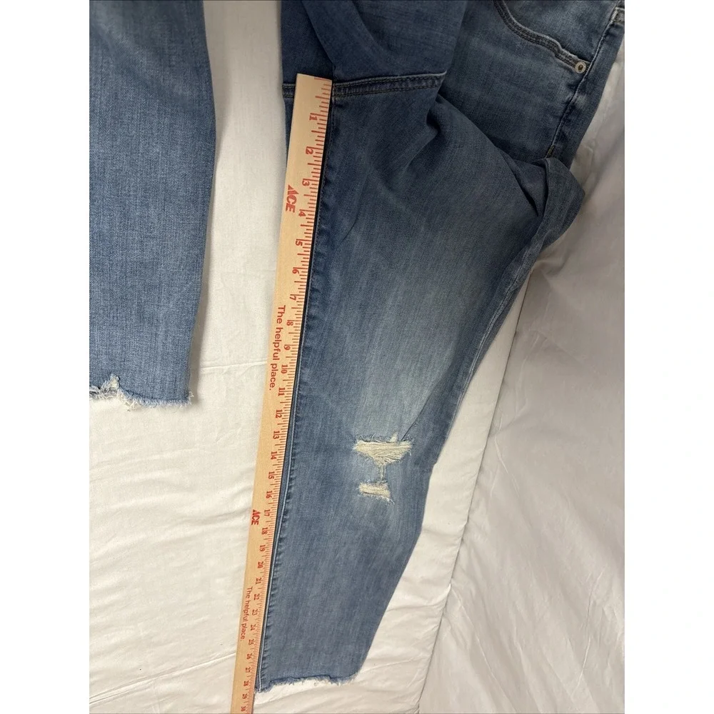 Universal Thread Distressed High Rise Skinny Jeans Blue Women 18/34R 38x28.5